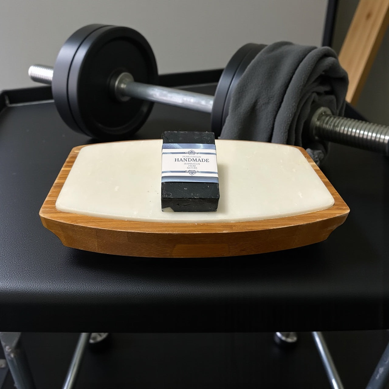 Activated Charcoal + Aloe Vera Unisex Luxury Face & Body Cleansing Bar