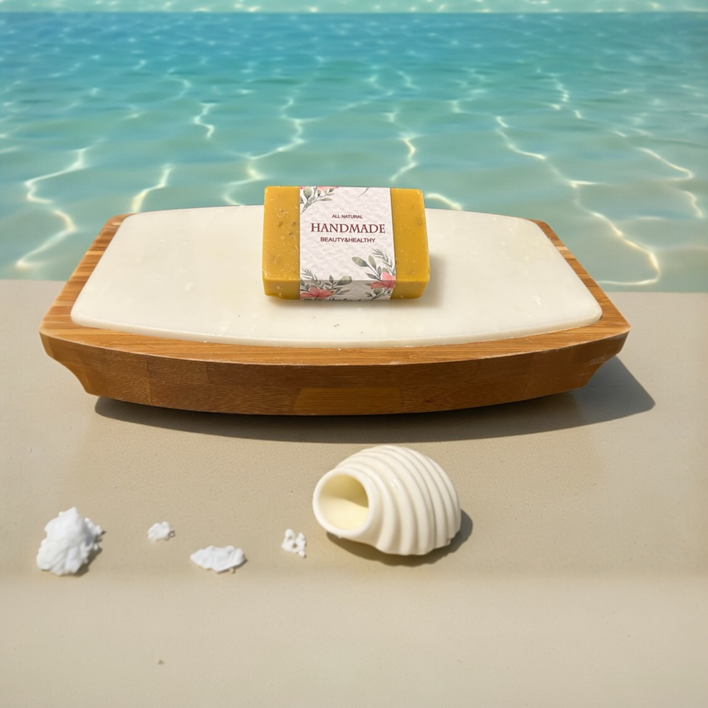 🌿 Turmeric, Orange & Honey Illuminating Soap Bar